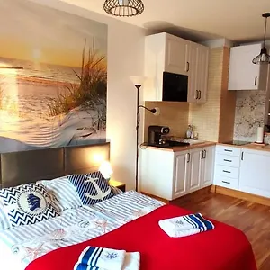 Apartament Kawalerka Z Miejscem Parkingowym W Hali Garażowej, Sopot
